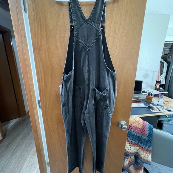 Old Navy Black Overalls Straight Leg Sz 16 New with Tags - Picture 2 of 4